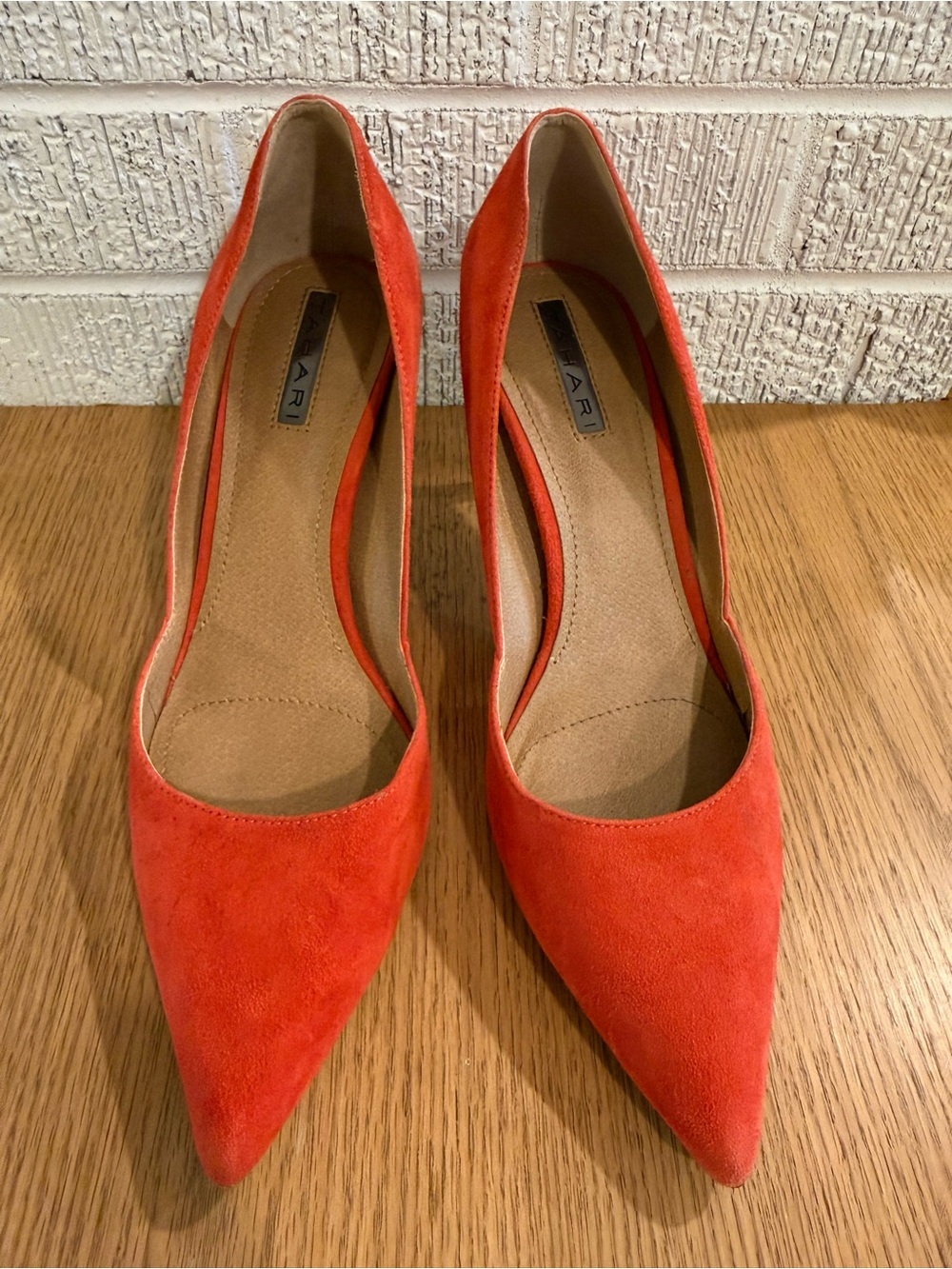 Women's Coral Suede Pointed-Toe High Heels - US size 8.5